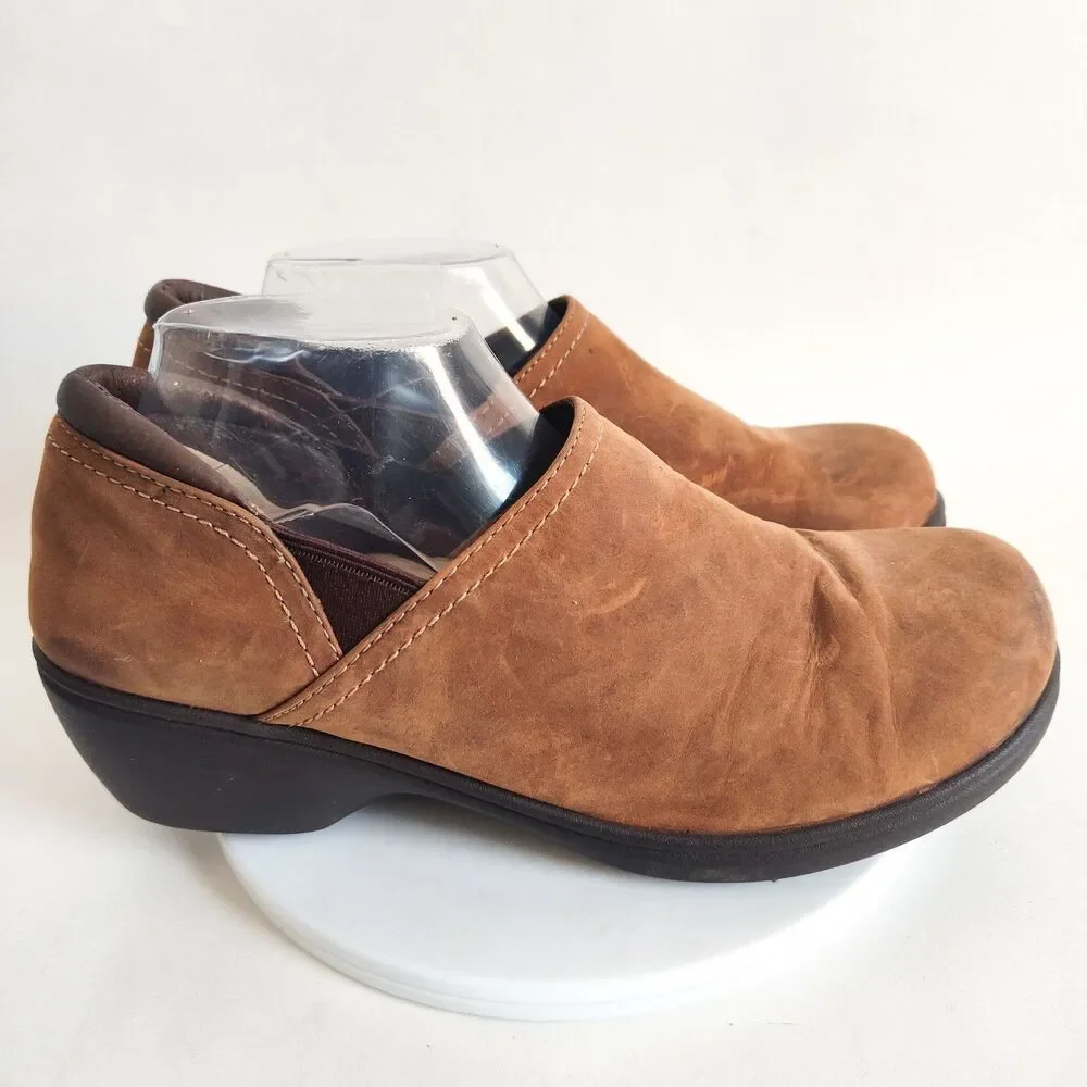 LL Bean Shoes Womens 10 M Clog Brown Leather Slip On Casual Wedge Comfort 296297